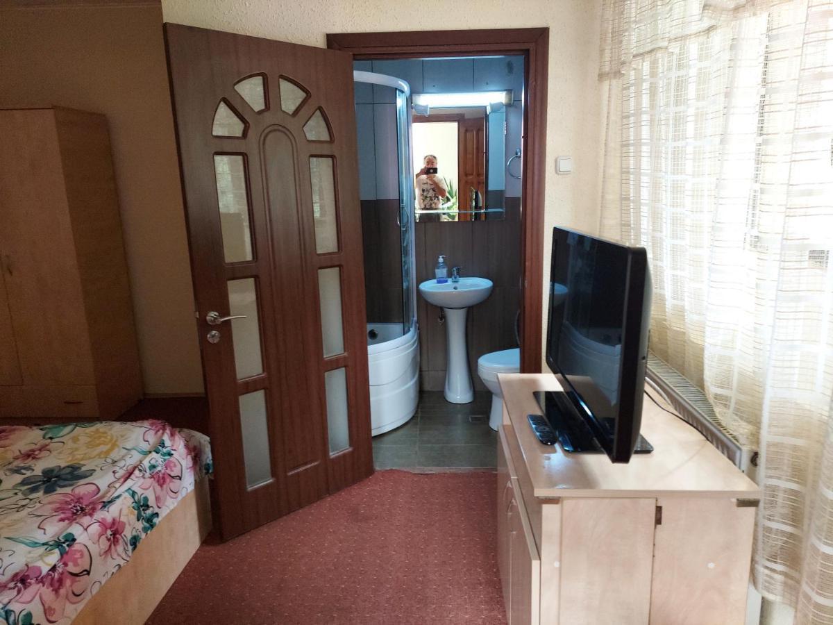 Pensiune Casa Barcaru Azuga Exteriör bild