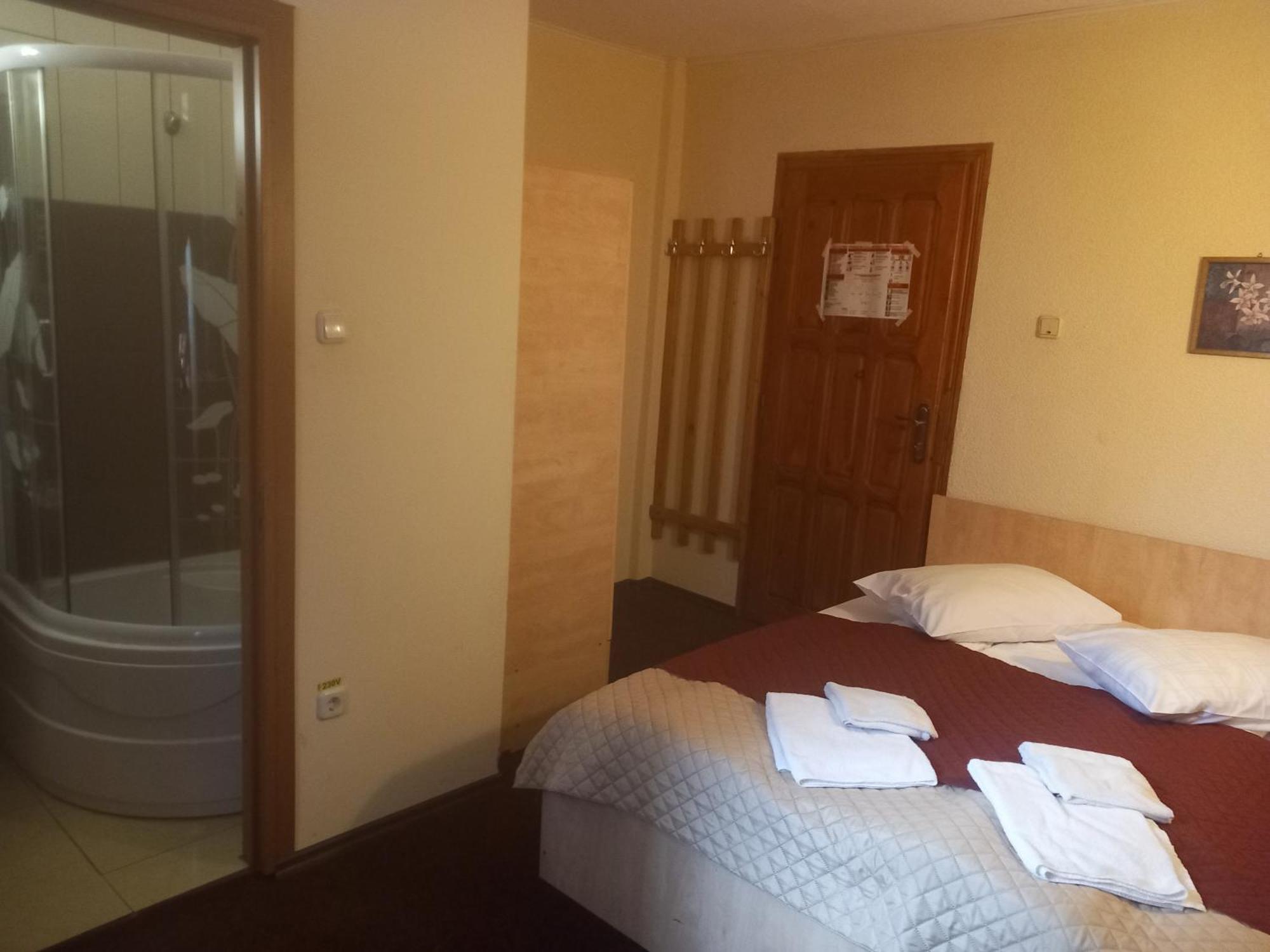 Pensiune Casa Barcaru Azuga Exteriör bild